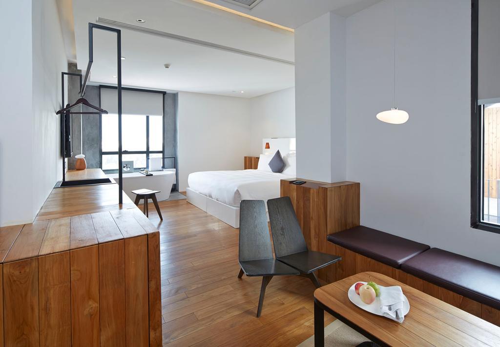 Hotel Wind Сямън Стая снимка