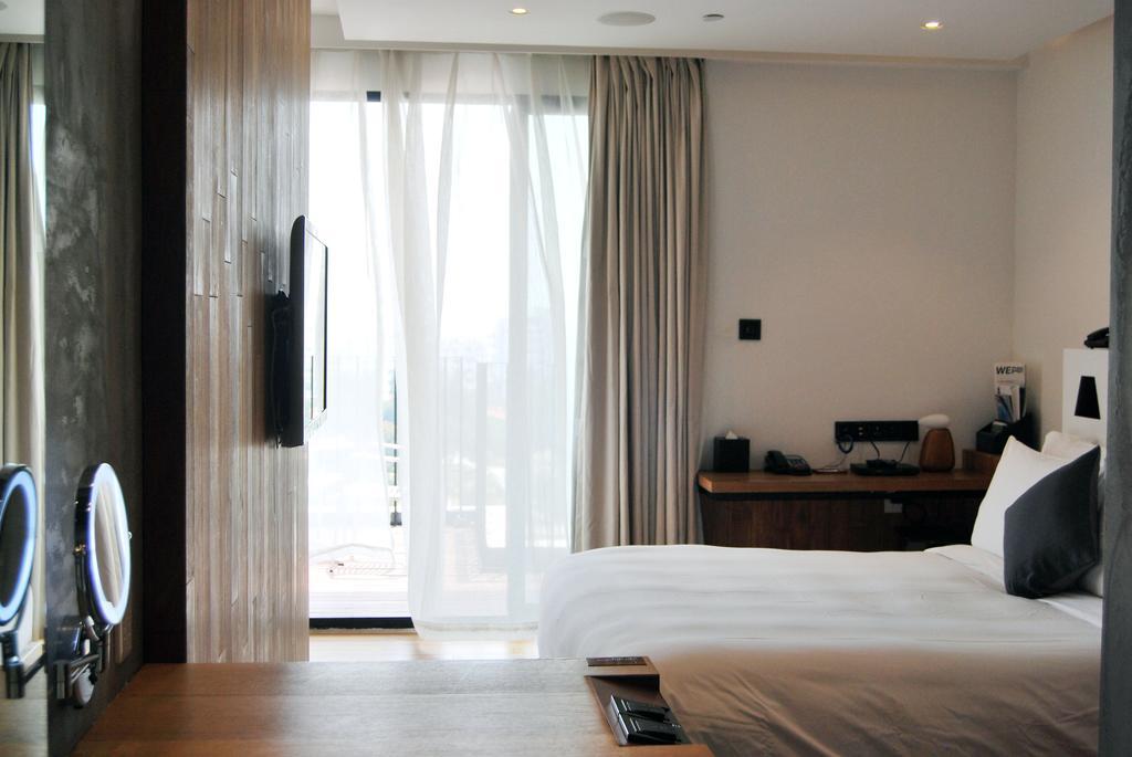 Hotel Wind Сямън Стая снимка
